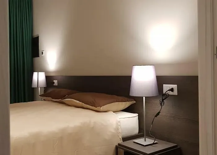 Area 19 3* Catanzaro